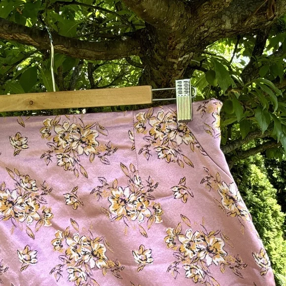 Pink Floral Satin Mini Skirt - Picture 3 of 5